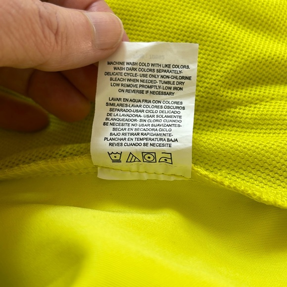 Yellow poly spandex jacket, size M. - Picture 7 of 7